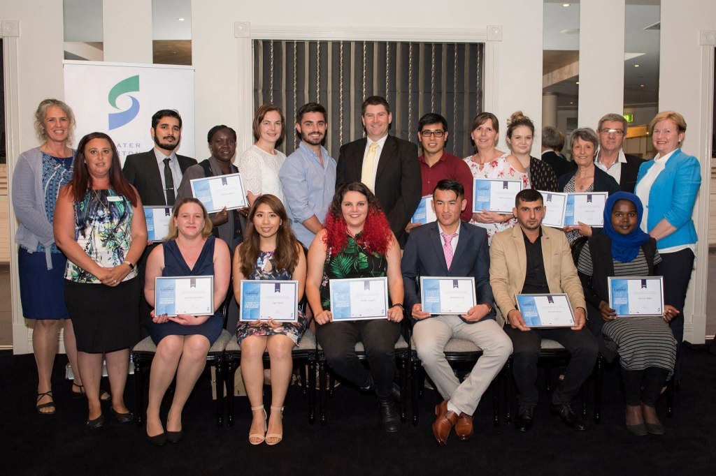 The 2017 Greater Shepparton Community Leadership graduate group with certificates.